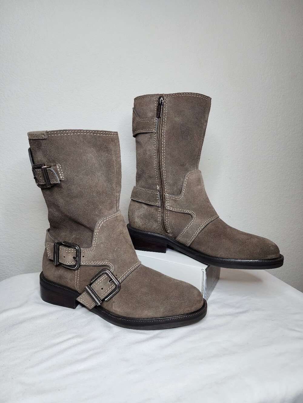 BRAND NEW Vince Camuto "Barretta" Suede Mid-High Moto Boots NWOT Size 6.5